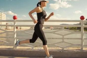 跑步時胸部為什么會痛 跑步時胸部會痛的原因