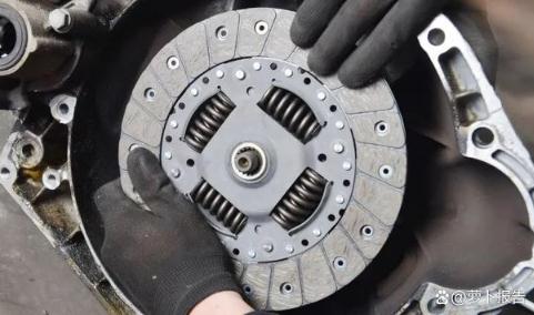 干式離合器是什么意思