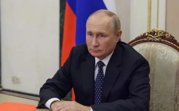 普京會議上怒斥副總理:你是在裝傻嗎 被斥者系工業和貿易部長丹尼斯?曼圖羅夫