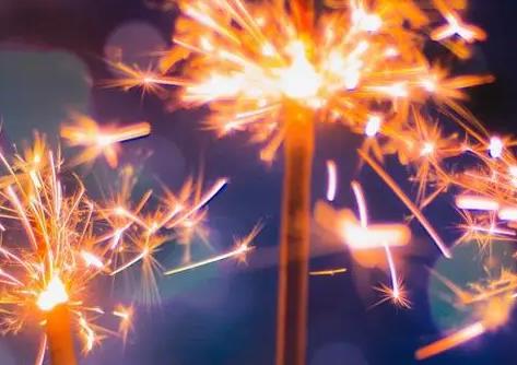 媒體:是否禁放煙花應當因城施策 禁放煙花的倡議