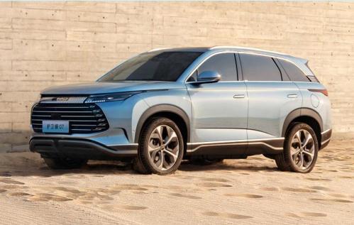 比亞迪護衛艦07上市：插電式中型SUV價格20.28萬元起