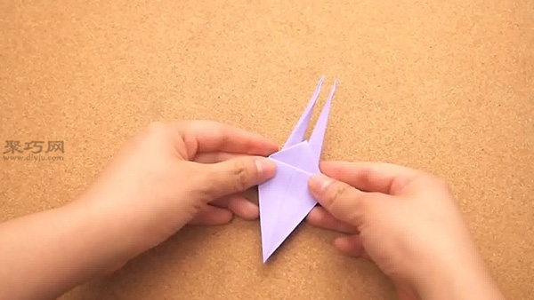 手工折紙千紙鶴的折法圖解 教你如何折疊立體千紙鶴