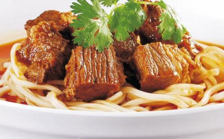 懷孕可以吃牛肉面嗎？懷孕牛肉面可以吃嗎？