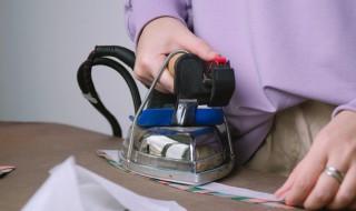 熨燙衣服的好方法 熨燙衣服的具體步驟及方法