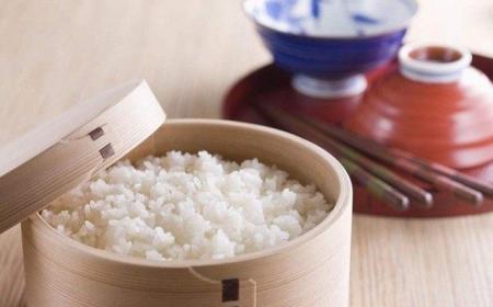 大米飯怎樣蒸出來才能好吃  大米飯怎樣做出來才能好吃