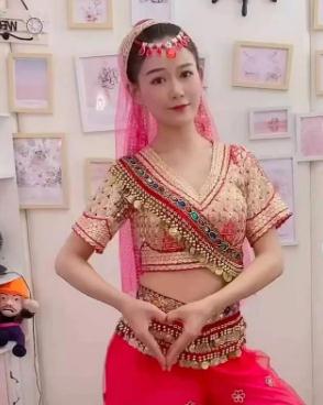 歌手畢文婷個(gè)人資料多大