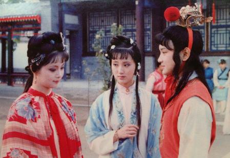 寶玉和妙玉、黛玉私下什么關系