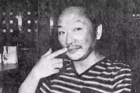 古龍筆名的由來，子孫后代現狀如何？