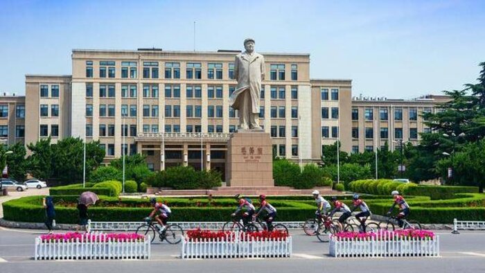 大連有什么大學(xué)（大連市值得報(bào)考的本科院校排行）