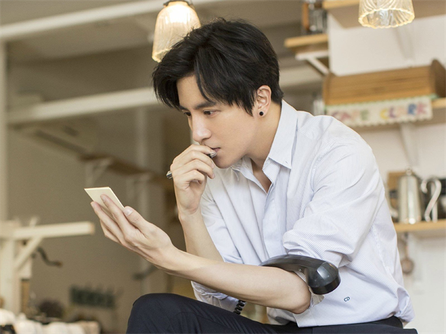 黃美英個人資料 黃美英個人資料