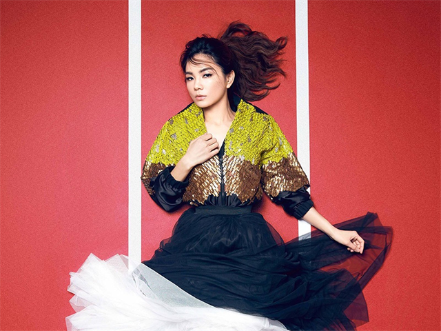 圖中的明星是誰？你知道嗎？