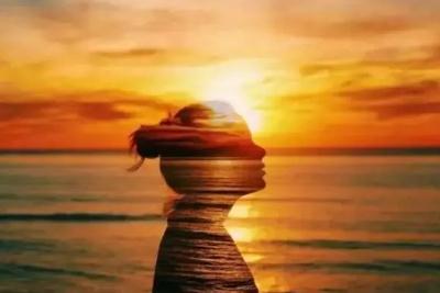 這個(gè)世界誰(shuí)真的在乎我是什么歌 歌詞