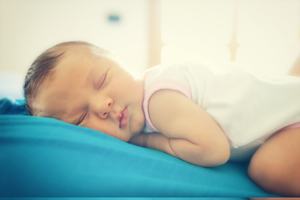 寶寶一吃奶就哭怎么辦 寶寶一吃奶就哭怎么辦,需要注意什么?