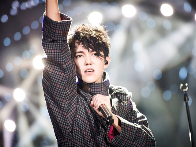 洪湖水浪打浪的歌詞 洪湖水浪打浪的歌詞