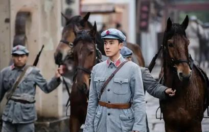 年代劇《一代洪商》中楊大江是由誰飾演的