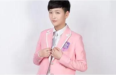 <a href=/yingshi/d9192287d4cea96bc0491ea015592bca.html target=_blank class=infotextkey>黃汐源</a>個(gè)人資料