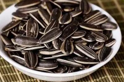 瓜子的營養(yǎng)價(jià)值及功效