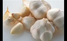 喝啤酒吃大蒜有問題嗎