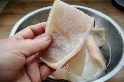 豬皮怎么去毛 簡單處理豬皮方法介紹