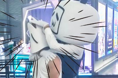 咸魚哥摘下頭套是什么樣子的