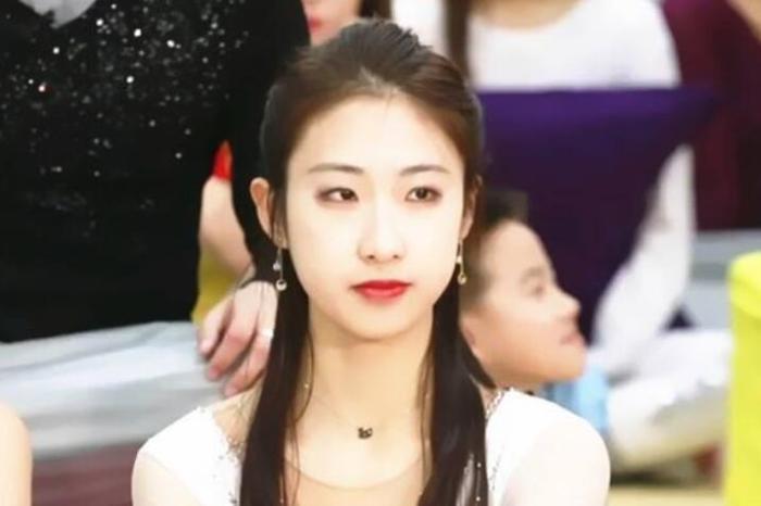 陳虹伊是誰是哪里人干什么的 花樣滑冰陳虹伊個人資料背景簡歷介紹