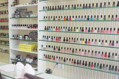 美甲進貨批發(fā)市場一般在哪