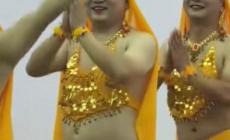 幼兒園六一匯演活動，奶爸傾情為六一匯演拼了一把！