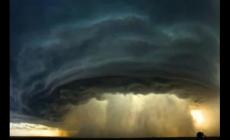 世界上第一恐怖臺風是什么