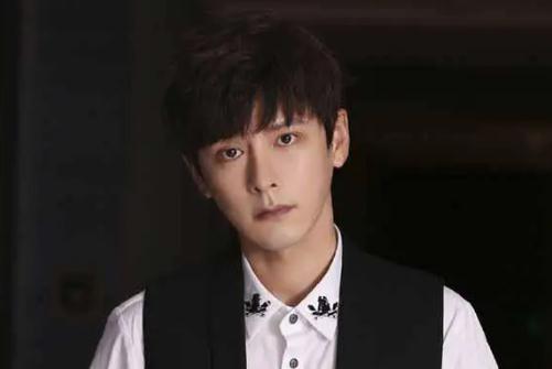 <a href=/yingshi/ed680eaa7bc26cb3c68101f84e1b7da7.html target=_blank class=infotextkey>書亞信</a>個人資料