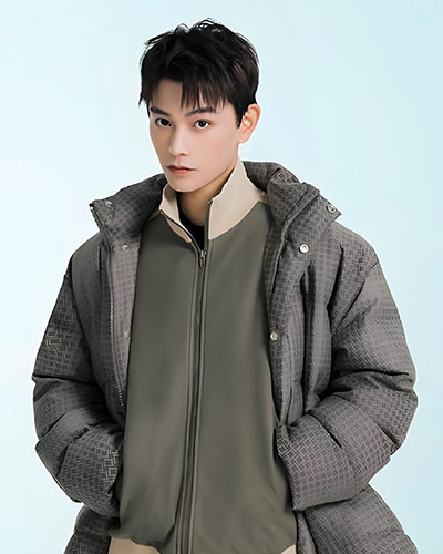 <a href=/yingshi/86881796987bcb590def302e9b236062.html target=_blank class=infotextkey>丁禹兮</a>