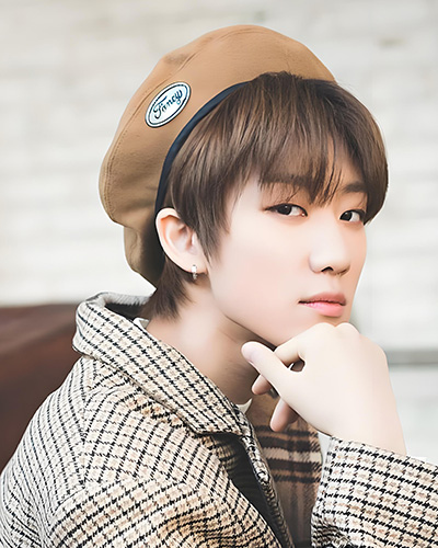 <a href=/yingshi/60ebe215fc62fde6b6bb6e338a70d934.html target=_blank class=infotextkey>徐明浩</a>