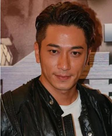 <a href=/yingshi/d98111d6a8092dae5ea075711cf85847.html target=_blank class=infotextkey>吳卓羲</a>個人資料