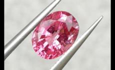 粉色藍寶石的寓意是什么 粉色藍寶石的寓意是什么呢