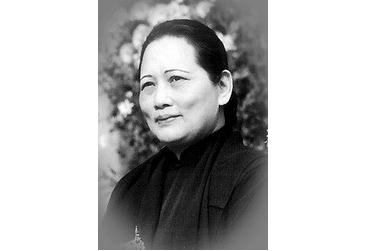 宋慶齡 - 中華人民共和國(guó)的締造者之一
