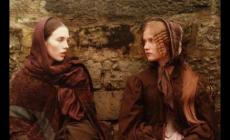 簡愛和呼嘯山莊的作者是什么關系？