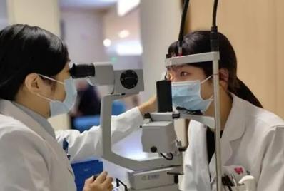 驗光師一個月多少錢工資啊2022？