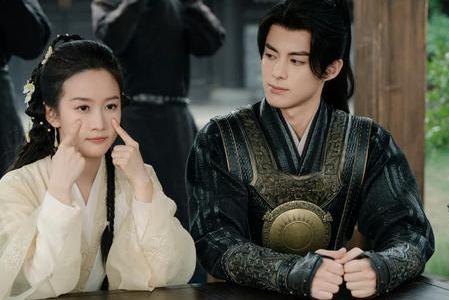 《大奉打更人》電視劇許七安和誰在一起？