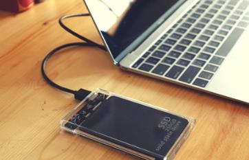 筆記本硬盤藍盤和黑盤的區別是什么