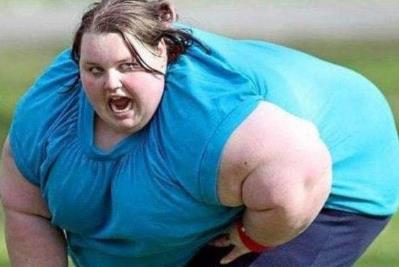 被300斤女胖子壓的結果是什么