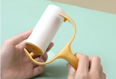 粘毛器怎么更換紙筒 粘毛器更換紙筒方法