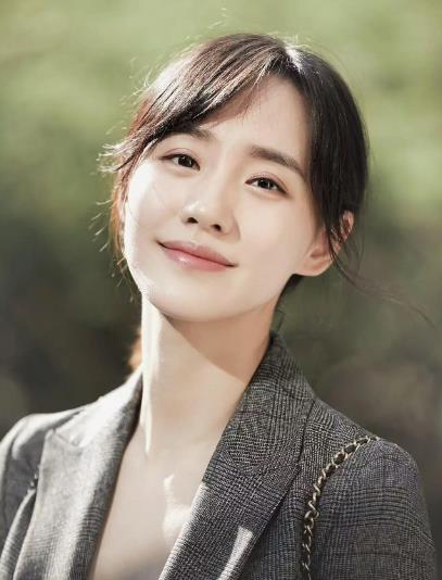 <a href=/yingshi/e5dd1d5484320d4244ed2ce3f1dccabf.html target=_blank class=infotextkey>王寶強</a>《棋士》電視劇中高淑華扮演者王智