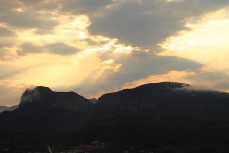 平遠(yuǎn)南臺(tái)山風(fēng)景區(qū)要門票嗎 平遠(yuǎn)南臺(tái)山門票多少錢一張